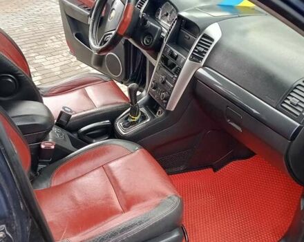 Серый Шевроле Каптива, объемом двигателя 2 л и пробегом 318 тыс. км за 8500 $, фото 8 на Automoto.ua