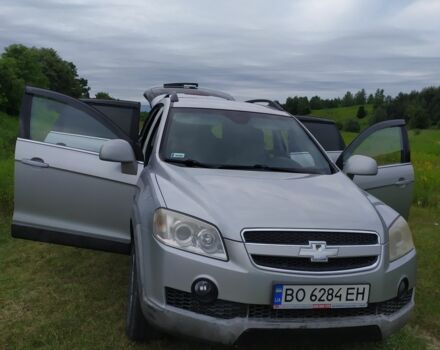 Сірий Шевроле Каптіва, об'ємом двигуна 2 л та пробігом 310 тис. км за 6700 $, фото 11 на Automoto.ua