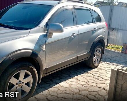 Серый Шевроле Каптива, объемом двигателя 2.4 л и пробегом 193 тыс. км за 8500 $, фото 7 на Automoto.ua