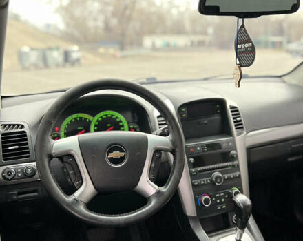 Серый Шевроле Каптива, объемом двигателя 2.4 л и пробегом 188 тыс. км за 8760 $, фото 26 на Automoto.ua