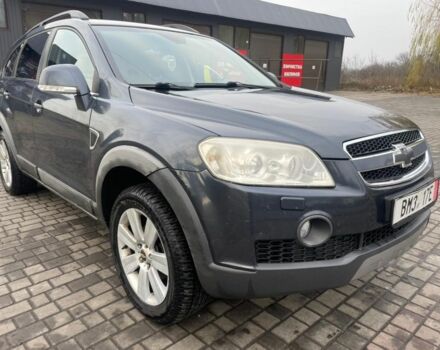 Серый Шевроле Каптива, объемом двигателя 0 л и пробегом 300 тыс. км за 4800 $, фото 1 на Automoto.ua