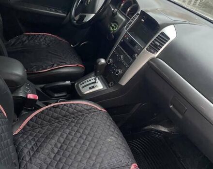 Серый Шевроле Каптива, объемом двигателя 3.2 л и пробегом 206 тыс. км за 6000 $, фото 12 на Automoto.ua