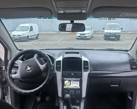 Сірий Шевроле Каптіва, об'ємом двигуна 2.4 л та пробігом 217 тис. км за 7000 $, фото 8 на Automoto.ua