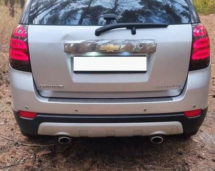 Серый Шевроле Каптива, объемом двигателя 2.4 л и пробегом 126 тыс. км за 9500 $, фото 7 на Automoto.ua