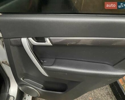 Серый Шевроле Каптива, объемом двигателя 3.2 л и пробегом 206 тыс. км за 6000 $, фото 15 на Automoto.ua