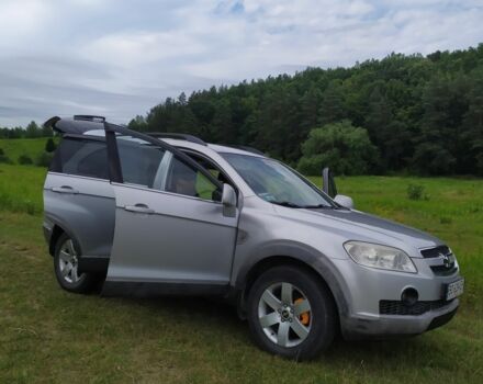 Сірий Шевроле Каптіва, об'ємом двигуна 2 л та пробігом 310 тис. км за 6700 $, фото 10 на Automoto.ua