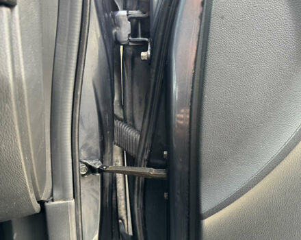 Шевроле Каптива 2007 в Киеве на Automoto.ua Серый Шевроле Каптива, объемом двигателя 1.99 л и пробегом 248 тыс. км за 7500 $, фото 23 на Automoto.ua