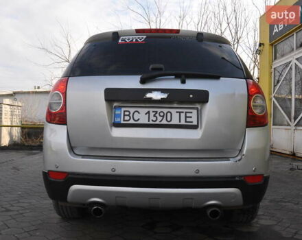 Сірий Шевроле Каптіва, об'ємом двигуна 3.2 л та пробігом 245 тис. км за 5999 $, фото 8 на Automoto.ua