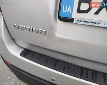 Серый Шевроле Каптива, объемом двигателя 2.41 л и пробегом 330 тыс. км за 6400 $, фото 10 на Automoto.ua