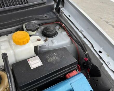 Серый Шевроле Каптива, объемом двигателя 2.4 л и пробегом 281 тыс. км за 7200 $, фото 31 на Automoto.ua