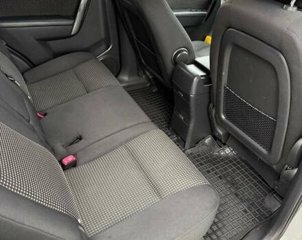 Серый Шевроле Каптива, объемом двигателя 2.4 л и пробегом 281 тыс. км за 7200 $, фото 22 на Automoto.ua