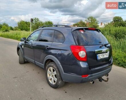 Серый Шевроле Каптива, объемом двигателя 1.99 л и пробегом 316 тыс. км за 7350 $, фото 2 на Automoto.ua