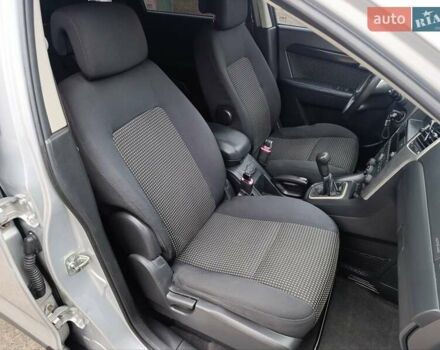 Серый Шевроле Каптива, объемом двигателя 2.4 л и пробегом 240 тыс. км за 6800 $, фото 27 на Automoto.ua