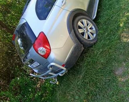 Серый Шевроле Каптива, объемом двигателя 2 л и пробегом 297 тыс. км за 8050 $, фото 8 на Automoto.ua