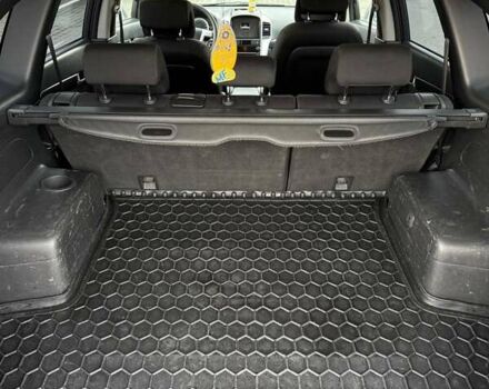 Серый Шевроле Каптива, объемом двигателя 2.4 л и пробегом 281 тыс. км за 7200 $, фото 24 на Automoto.ua