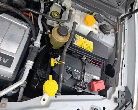 Серый Шевроле Каптива, объемом двигателя 2.4 л и пробегом 240 тыс. км за 6800 $, фото 40 на Automoto.ua