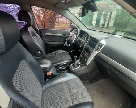 Серый Шевроле Каптива, объемом двигателя 2.4 л и пробегом 152 тыс. км за 7600 $, фото 6 на Automoto.ua