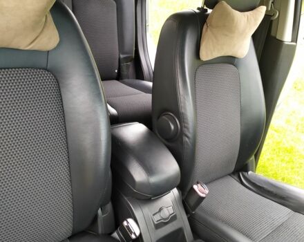 Сірий Шевроле Каптіва, об'ємом двигуна 2 л та пробігом 310 тис. км за 6700 $, фото 14 на Automoto.ua