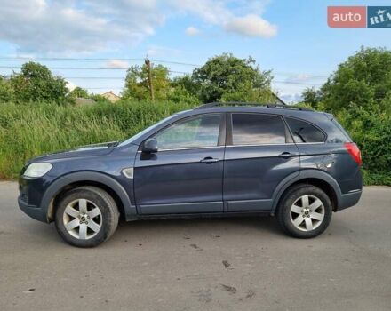 Серый Шевроле Каптива, объемом двигателя 1.99 л и пробегом 316 тыс. км за 7350 $, фото 1 на Automoto.ua