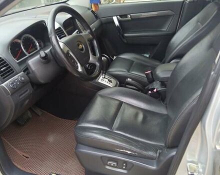 Серый Шевроле Каптива, объемом двигателя 1.99 л и пробегом 223 тыс. км за 8500 $, фото 6 на Automoto.ua