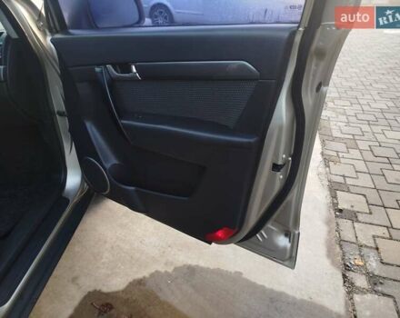 Серый Шевроле Каптива, объемом двигателя 2.41 л и пробегом 204 тыс. км за 6500 $, фото 29 на Automoto.ua