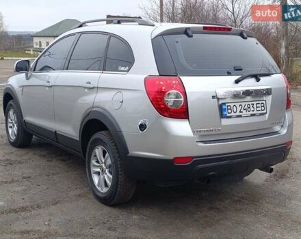 Серый Шевроле Каптива, объемом двигателя 2.4 л и пробегом 240 тыс. км за 6800 $, фото 6 на Automoto.ua