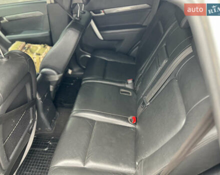 Серый Шевроле Каптива, объемом двигателя 2.4 л и пробегом 188 тыс. км за 8760 $, фото 37 на Automoto.ua