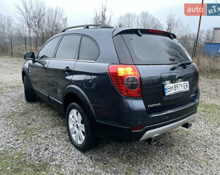 Серый Шевроле Каптива, объемом двигателя 3.2 л и пробегом 270 тыс. км за 8500 $, фото 4 на Automoto.ua