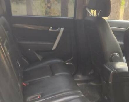 Серый Шевроле Каптива, объемом двигателя 2.4 л и пробегом 126 тыс. км за 9500 $, фото 6 на Automoto.ua