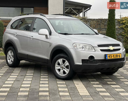 Серый Шевроле Каптива, объемом двигателя 2.4 л и пробегом 202 тыс. км за 7700 $, фото 22 на Automoto.ua