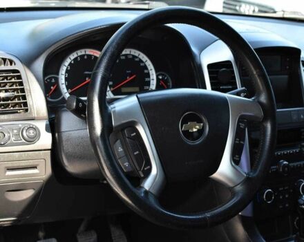 Сірий Шевроле Каптіва, об'ємом двигуна 2.4 л та пробігом 289 тис. км за 7550 $, фото 6 на Automoto.ua