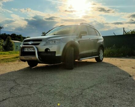 Серый Шевроле Каптива, объемом двигателя 2 л и пробегом 200 тыс. км за 8999 $, фото 6 на Automoto.ua