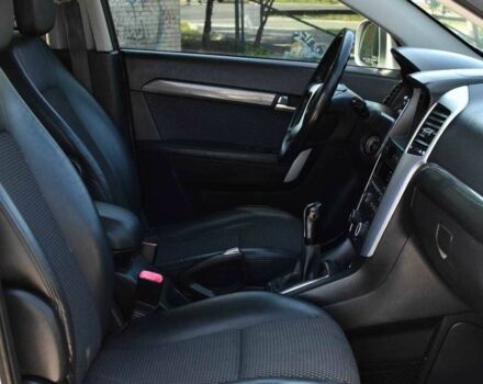 Сірий Шевроле Каптіва, об'ємом двигуна 2.4 л та пробігом 289 тис. км за 7550 $, фото 11 на Automoto.ua