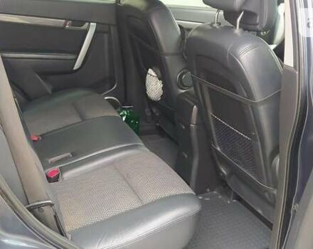 Сірий Шевроле Каптіва, об'ємом двигуна 2.4 л та пробігом 253 тис. км за 6800 $, фото 8 на Automoto.ua