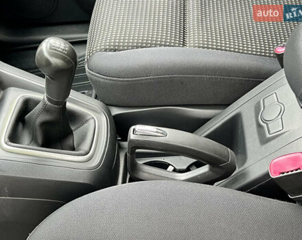 Серый Шевроле Каптива, объемом двигателя 2.4 л и пробегом 202 тыс. км за 7700 $, фото 78 на Automoto.ua