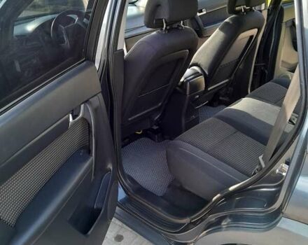 Серый Шевроле Каптива, объемом двигателя 1.99 л и пробегом 235 тыс. км за 8300 $, фото 17 на Automoto.ua