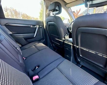 Серый Шевроле Каптива, объемом двигателя 2.4 л и пробегом 195 тыс. км за 7999 $, фото 22 на Automoto.ua