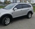 Серый Шевроле Каптива, объемом двигателя 2.4 л и пробегом 310 тыс. км за 8000 $, фото 2 на Automoto.ua