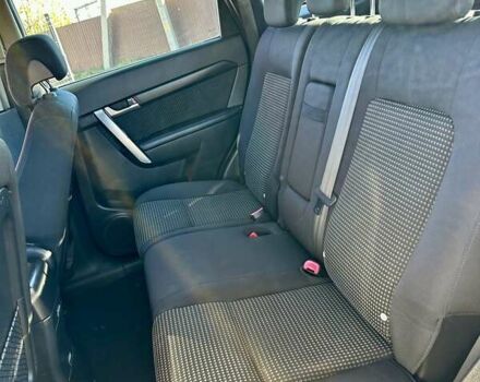 Серый Шевроле Каптива, объемом двигателя 2.4 л и пробегом 195 тыс. км за 7999 $, фото 26 на Automoto.ua