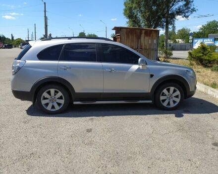 Серый Шевроле Каптива, объемом двигателя 3.2 л и пробегом 223 тыс. км за 8000 $, фото 3 на Automoto.ua