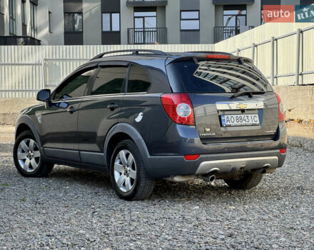 Серый Шевроле Каптива, объемом двигателя 2.41 л и пробегом 275 тыс. км за 5999 $, фото 12 на Automoto.ua