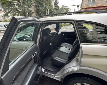 Серый Шевроле Каптива, объемом двигателя 2.4 л и пробегом 196 тыс. км за 3400 $, фото 9 на Automoto.ua