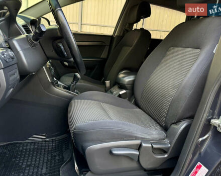 Серый Шевроле Каптива, объемом двигателя 2.41 л и пробегом 275 тыс. км за 5999 $, фото 21 на Automoto.ua