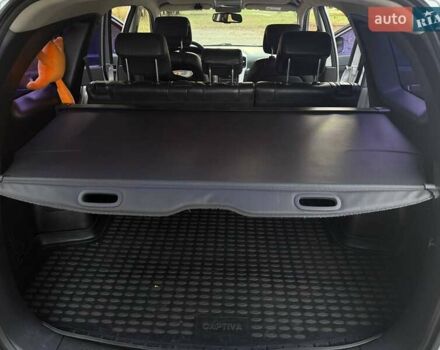 Серый Шевроле Каптива, объемом двигателя 2.41 л и пробегом 198 тыс. км за 7000 $, фото 10 на Automoto.ua
