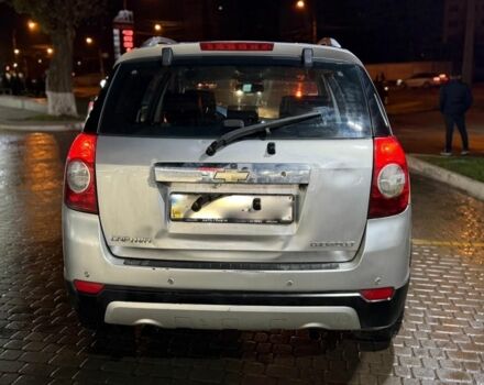 Сірий Шевроле Каптіва, об'ємом двигуна 2.4 л та пробігом 258 тис. км за 2500 $, фото 5 на Automoto.ua