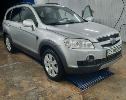 Серый Шевроле Каптива, объемом двигателя 3.2 л и пробегом 172 тыс. км за 8650 $, фото 1 на Automoto.ua