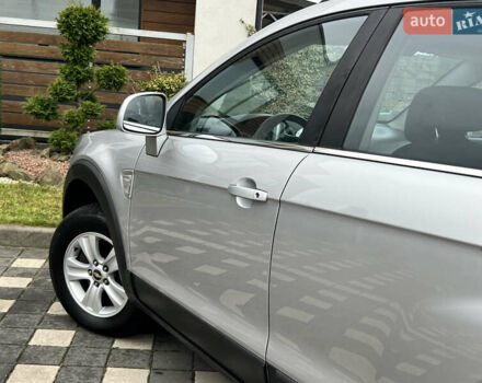 Серый Шевроле Каптива, объемом двигателя 2.4 л и пробегом 202 тыс. км за 7700 $, фото 47 на Automoto.ua