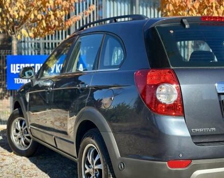 Серый Шевроле Каптива, объемом двигателя 2.4 л и пробегом 195 тыс. км за 7999 $, фото 12 на Automoto.ua