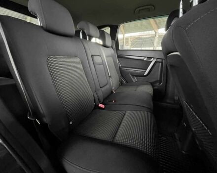 Серый Шевроле Каптива, объемом двигателя 2 л и пробегом 218 тыс. км за 8699 $, фото 6 на Automoto.ua