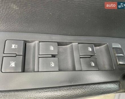 Серый Шевроле Каптива, объемом двигателя 2.4 л и пробегом 216 тыс. км за 9200 $, фото 17 на Automoto.ua